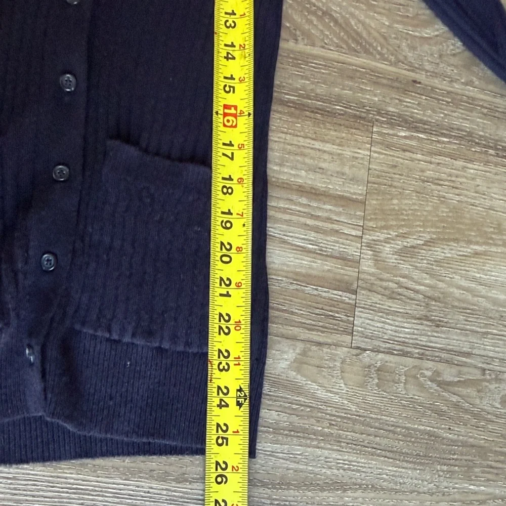 Vince 100% Cashmere Navy Blue Ribbed V-Neck Button Cardigan Sweater - Picture 8 of 8